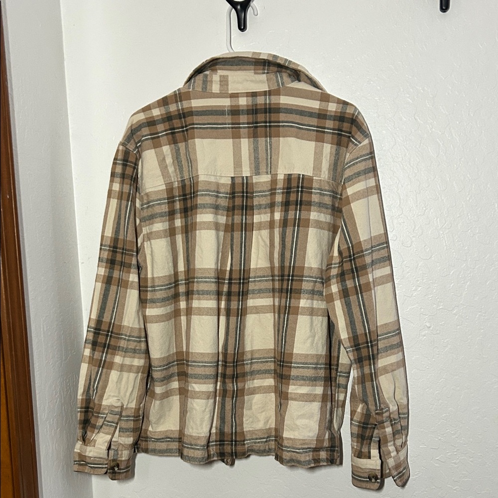 Medium weight cotton neutral tone flannel shacket - Picture 7 of 7